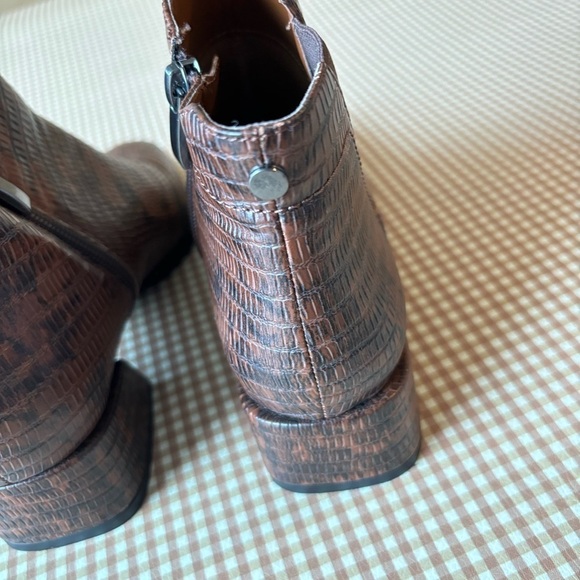 FRANCO SARTO "Nico" boot in Espresso Snake Print short boots booties. Size 6 - Picture 10 of 14